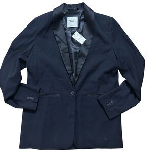 Abercrombie and Fitch Blazer Women's Small Black Tuxedo Style Jacket NWT $110